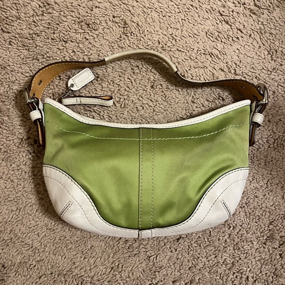 Y2K Coach Lime Green and Leather Soho boho shoulder Bag - Picture 4 of 12